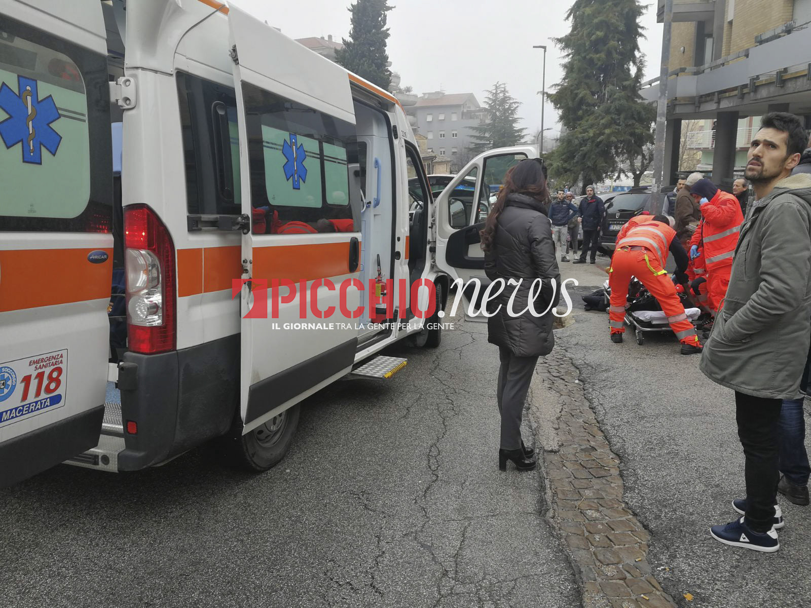 Tentata Esecuzione In Via Dei Velini A Macerata Killer Spara Da Un