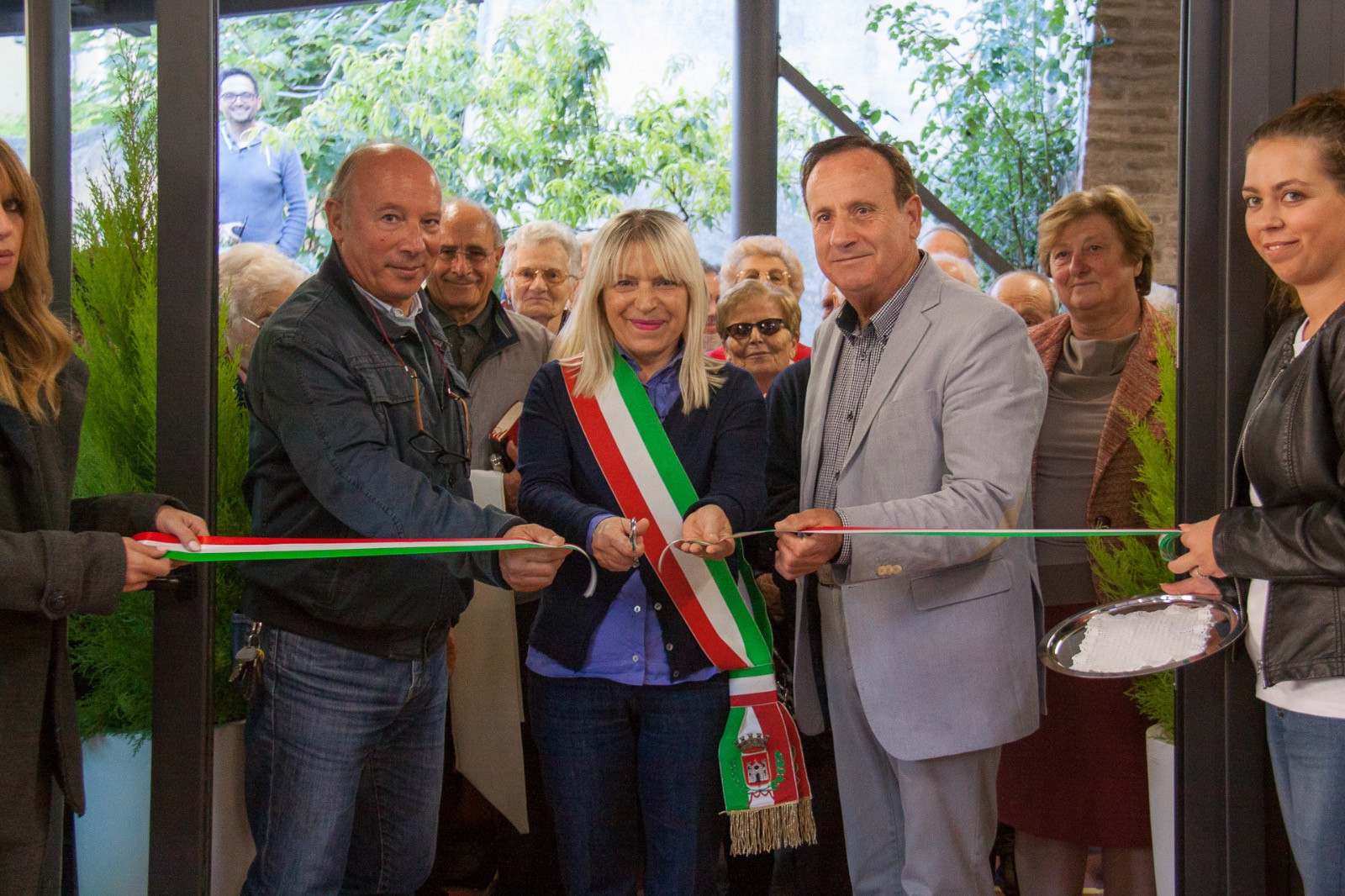 San Severino Taglio Del Nastro Per Il Nuovo Circolo Ricreativo