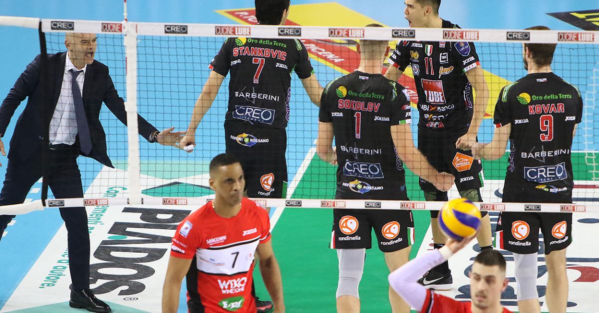 Play Off Scudetto Volley Lube A Piacenza Per Centrare Subito La