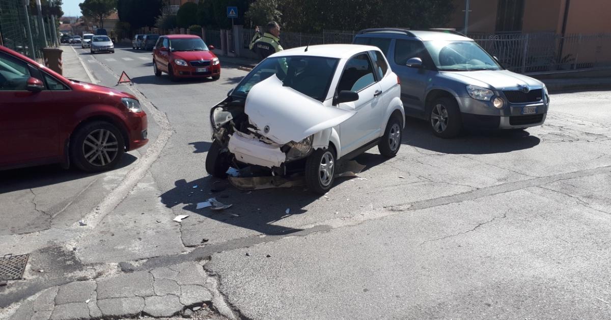 Civitanova Scontro All Incrocio I Residenti Sono Quasi Quotidiani