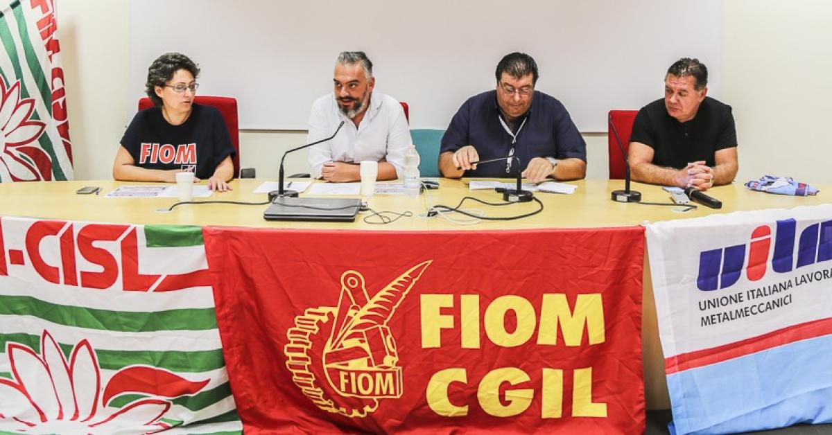 La Lotta Dei Metalmeccanici Non Va In Ferie La Rabbia Dei Lavoratori