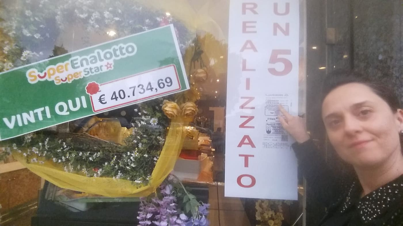 SuperEnalatto, La Dea Bendata Bacia Macerata: Vinti 40 Mila Euro Al Bar ...