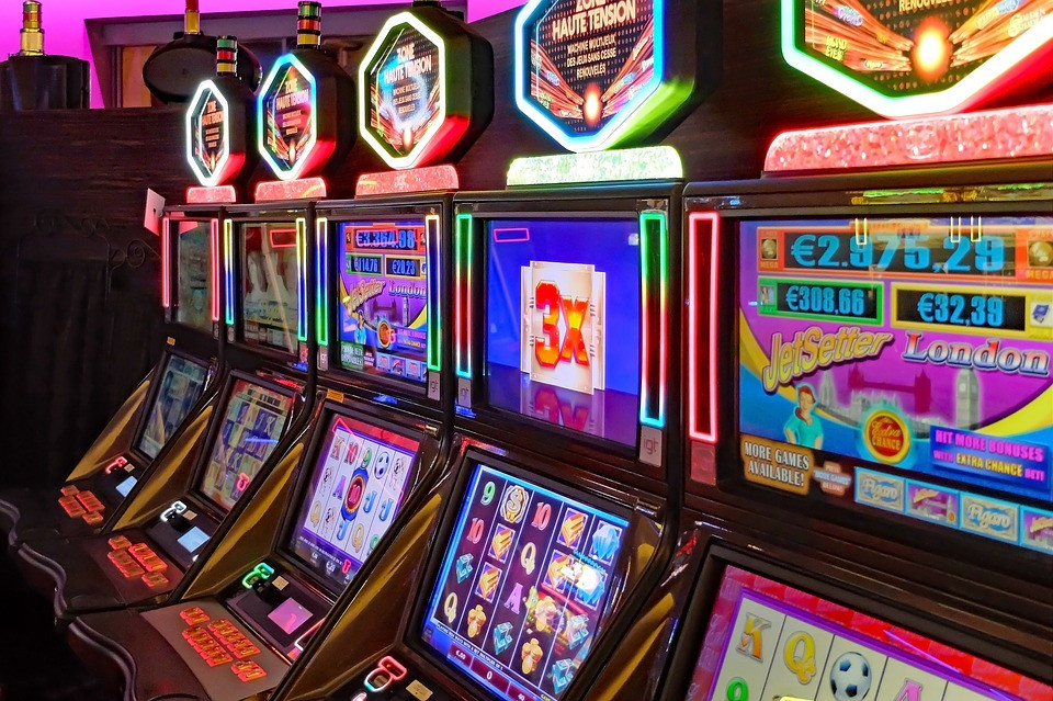 La storia delle slot machine - Picchio News - Il giornale tra la gente per  la gente
