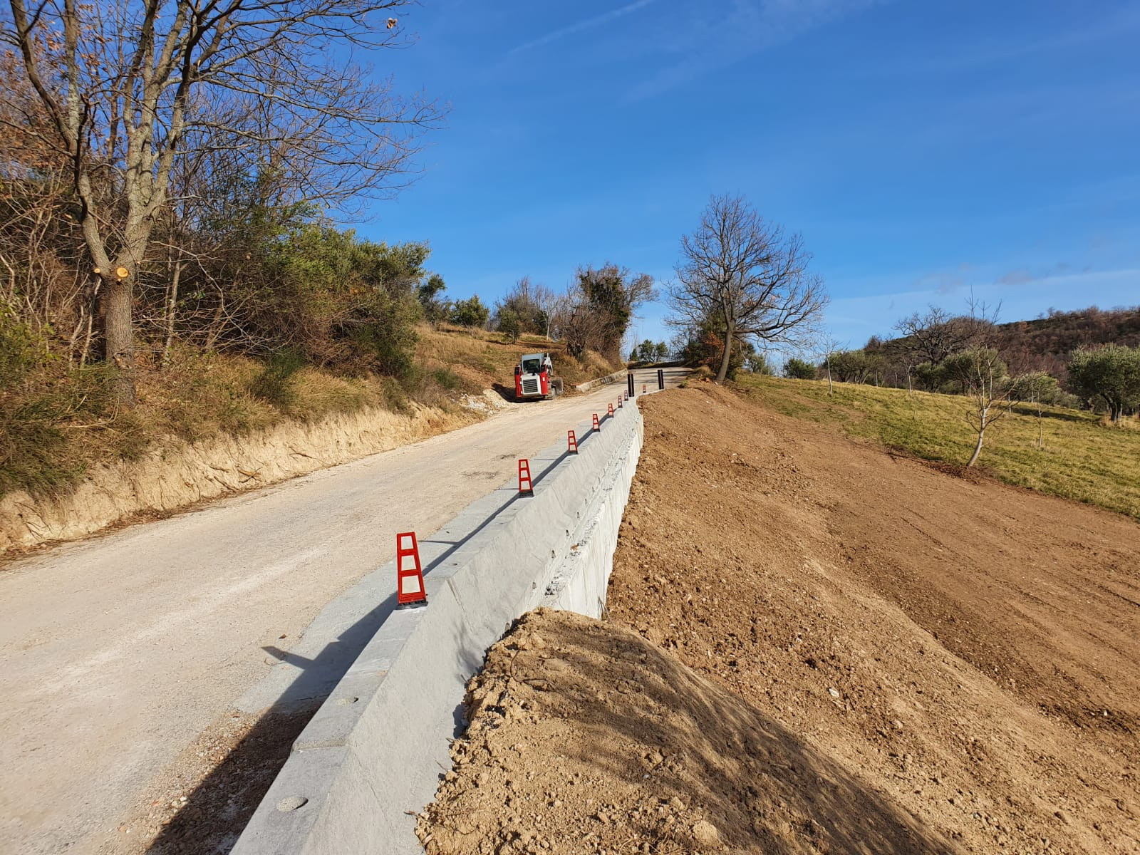 Caldarola, Ripristinata La Viabilità Sulla Strada Comunale Che Collega ...