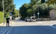 Macerata, investito da un'auto mentre attraversa: uomo trasportato all'ospedale