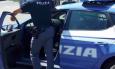 Tre revolver senza matricola e 128 cartucce in un casolare: blitz della Polizia, arrestato 47enne