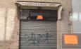 Macerata, un’altra saracinesca storica si abbassa nel centro storico: chiude l’Ottica Tasselli