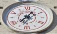 Tolentino, l'orologio della torre si ferma ancora: nuovi interventi in piazza della Libertà