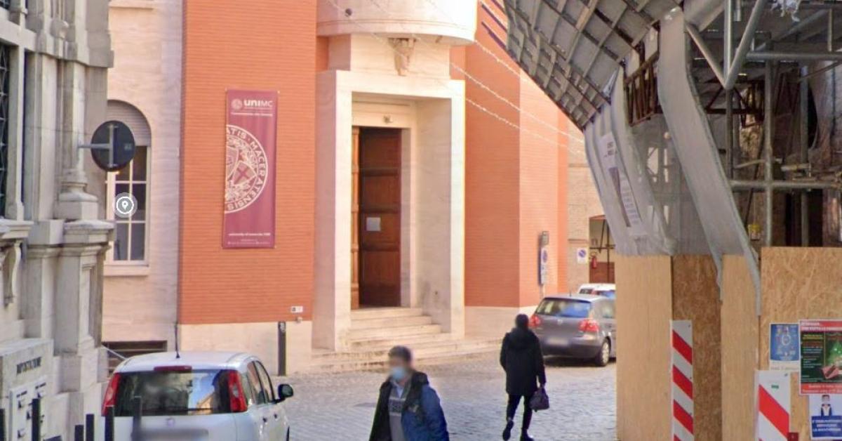 Macerata, lavori di manutenzione stradale in centro storico: come cambia la  viabilità - Picchio News - Il giornale tra la gente per la gente