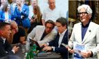 "Servono almeno 50 commenti social o Sandro se ne va e molla": quell'audio che manda in tilt la comunicazione di Parcaroli "Servono almeno 50 commenti social o Sandro se ne va e molla": quell'audio che manda in tilt la comunicazione di Parcaroli