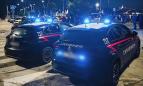 Follia a Civitanova: 35enne sputa ai carabinieri e sbatte la testa contro un cartello per evitare il fermo