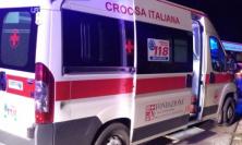 Montecassiano, precipita dal balcone: donna trasferita d'urgenza a Torrette