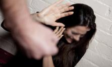 È giustificabile il marito che maltratta la moglie per gelosia?