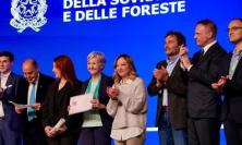 Vinitaly, premio per  l'Istituto agrario di Macerata con "Rosso Carmen"