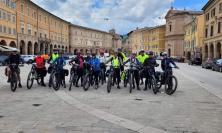 San Severino, "Strade di Marca": piazza del Popolo accoglie i cicloturisti