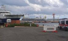 La Geo Barents sbarca ad Ancona con 34 naufraghi: a bordo anche una minorenne
