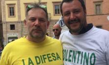 Tolentino, la Lega organizza gazebo a sostegno di Matteo Salvini: "Si è oltrepassato qualsiasi segno"