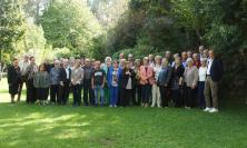 Montecassiano, i nati del '54 in festa: si riuniscono dopo anni per celebrare il traguardo dei 70