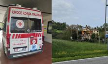 San Severino, motociclista perde il controllo e finisce contro il guardrail: trasportato a Torrette