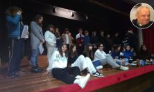 Tolentino, la parrocchia Santa Famiglia ricorda Don Serafino con uno spettacolo a 10 anni dalla scomparsa