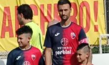 "Il canto Dell’Aquila": Manuel saluta il calcio con un gol decisivo e un post da brividi sui social