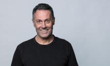 Tolentino, al Politeama arriva la comicità di Marco Falaguasta con lo spettacolo "Non ci facciamo riconoscere" Tolentino, al Politeama arriva la comicità di Marco Falaguasta con lo spettacolo "Non ci facciamo riconoscere"