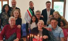 Pieve Torina, Giuseppina Luzi spegne 100 candeline: filo dopo filo, ha ricamato la vita di un paese