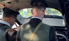 Due incidenti, due denunce: guida sotto effetto di cocaina e alcol nel Maceratese