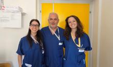 Macerata, quando il parto sorprende fuori dall’ospedale: il reparto di Ostetricia spiega come agire