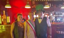 Dublino incontra Porto Potenza: tra pinte di birra e fratellanza, nasce l’O’Connell Irish Pub