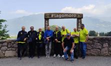 I "Temerari" di Recanati conquistano Stelvio e Mortirolo: 1.500 km in Vespa tra arte, storia e grandi salite