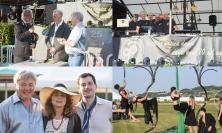 Brindisi e musica al 25° anniversario dell’Osteria La Donzelletta