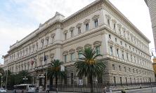 Bankitalia, crescita ferma nelle Marche: industria in calo, tiene il turismo