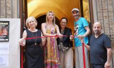 “Insieme”: la mostra che unisce arte e solidarietà per AFAM agli Antichi Forni