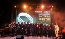 Civitanova Alta tra hobbit, Lady Oscar e Mina: Popsophia accende la nostalgia filosofica