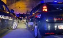 Recanati, viola ancora il divieto di avvicinamento al figlio: arrestato 46enne del posto