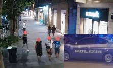 Civitanova, scippa la borsa a una donna e fugge: uomo inseguito da passanti poi arrestato