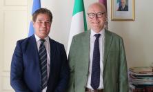 Il questore Mangino in visita al rettore McCourt: focus su studenti internazionali e collaborazione istituzionale Il questore Mangino in visita al rettore McCourt: focus su studenti internazionali e collaborazione istituzionale