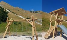 Una nuova area giochi nella faggeta di Sassotetto: "Vogliamo che la montagna torni a vivere"