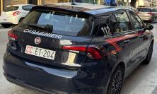 Macerata, lite con i genitori degenera: denunciato 52enne trovato con 80 grammi di hashish