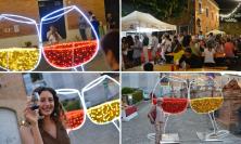 Dalla star del Tik Tok cinese ai tanti turisti stranieri: 'Sant'Angelo DiVino' fa centro