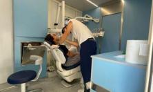 Tolentino, visite odontoiatriche gratuite in piazza: parte il progetto