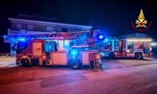 Montecassiano, scoppia incendio in una villetta: due persone intossicate
