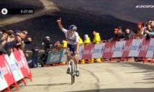 Che spettacolo Pellizzari: prima vittoria da "pro" alla Vuelta sull'Alto de El Morredero