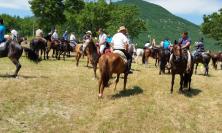 Cessapalombo, arriva il primo raduno nazionale a cavallo nel cuore dei Sibillini