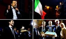Macerata, Acquaroli spegne le candeline nel comizio con Salvini: "I sondaggi ci danno avanti" (FOTO e VIDEO)