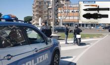 Civitanova, fermato con due coltelli: denunciato ventenne e allontanato dalla città