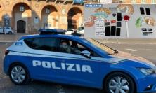 Sventato a Civitanova un maxi-riciclaggio da truffe online: tre denunciati, usavano l'Atm postale