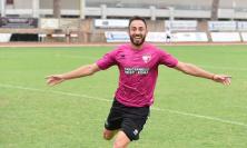 Tolentino, Lovotti è di nuovo cremisi: ufficiale il ritorno dell'attaccante. Cappa saluta e vola in Abruzzo