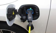 Come funziona la tecnologia Plug-in Hybrid di Lexus: vantaggi e caratteristiche